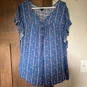 Lee Women's Flutter Sleeve Flowy Peasant Top Size 2X Blue Pink Rose Floral